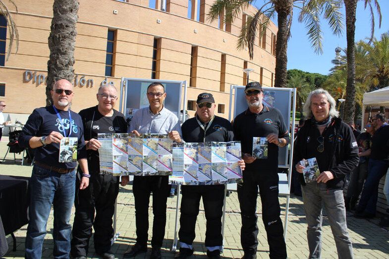 Más de medio millar de moteros en La Rábida para conocer ‘Mototurismo Huelva La Luz’