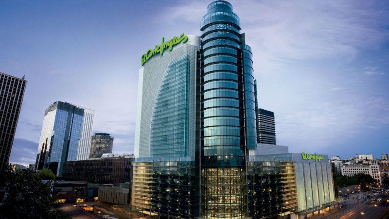 El Corte Inglés mantiene abiertas las áreas de alimentación y primera necesidad
