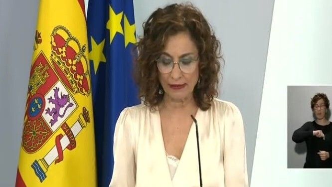 El Gobierno asegura que no se ha planteado 'en ningún momento' rebajarle el sueldo a los funcionarios y que es 'un bulo'