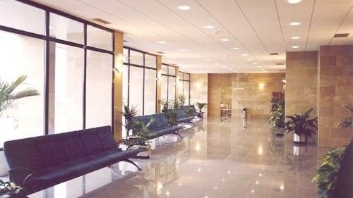 Cuatro tanatorios onubenses incineran unos 20 cadáveres llegados de Madrid para aliviar la sobrecarga