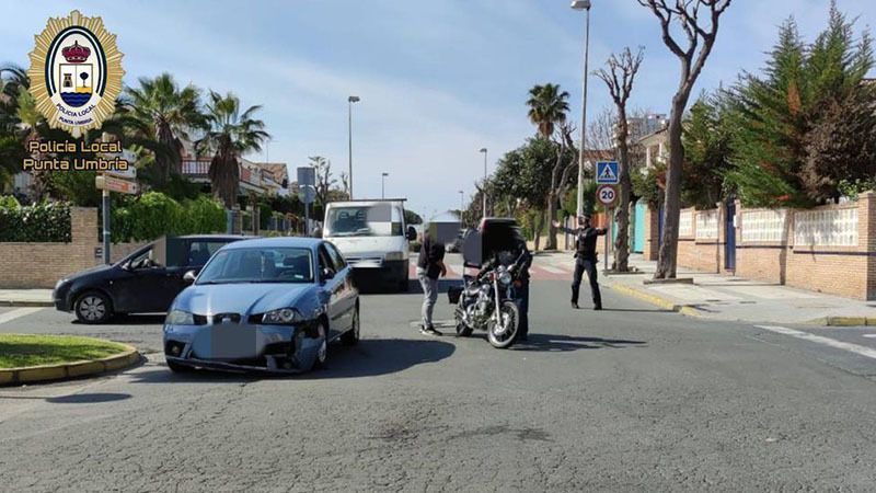 Herido el conductor de una moto tras un accidente en Punta Umbría