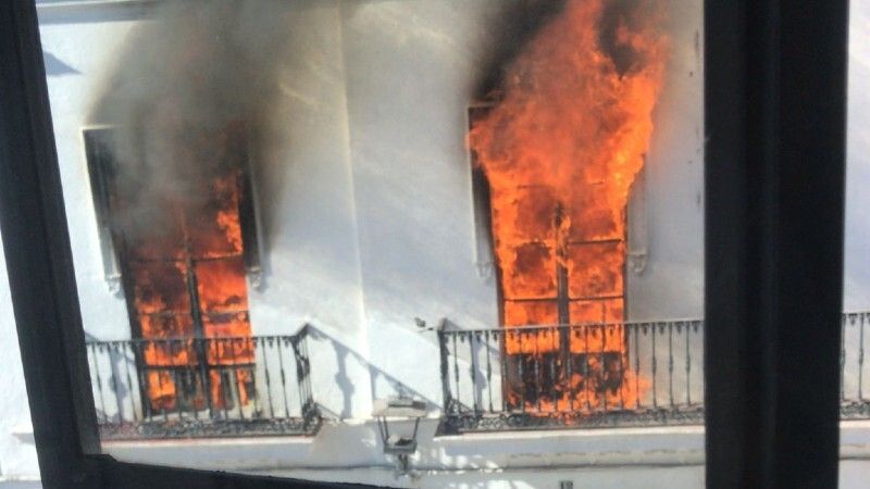 Dos heridos trasladados al centro de salud tras el incendio en una vivienda en Aracena