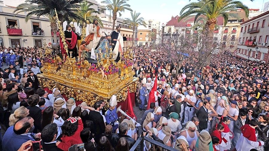 El runrún: ¿Somos cofrades de acera?