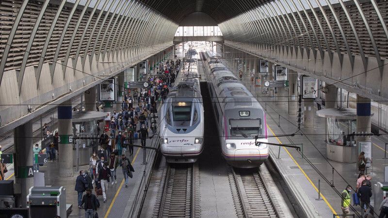 La Junta solicita al Ministerio que incluya la inversión del AVE Sevilla-Huelva-Faro