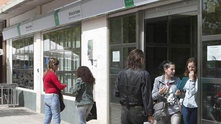 Cuándo se cobra el paro en el mes de marzo: estos son los días según cada banco