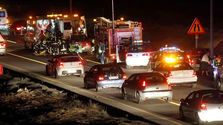 Así ocurrió anoche el accidente de la A-49 en el que murió un matrimonio