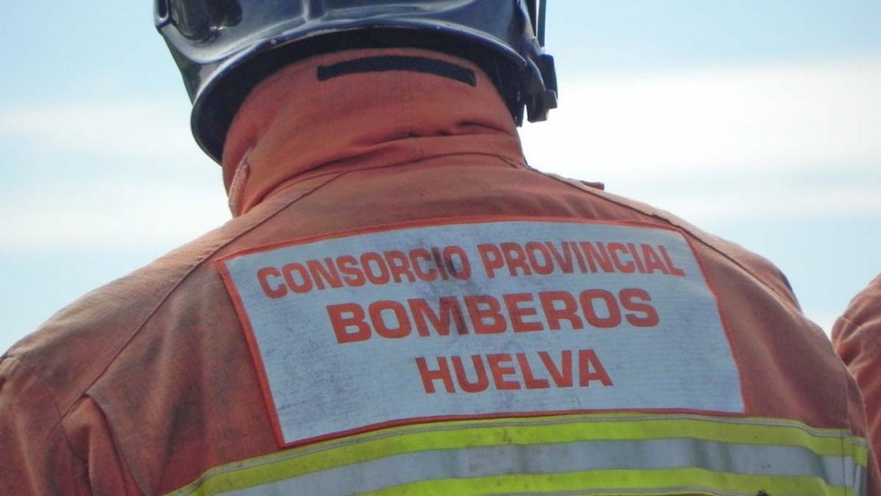 La Diputación 'ascenderá' en las próximas semanas a 122 bomberos del Consorcio Provincial