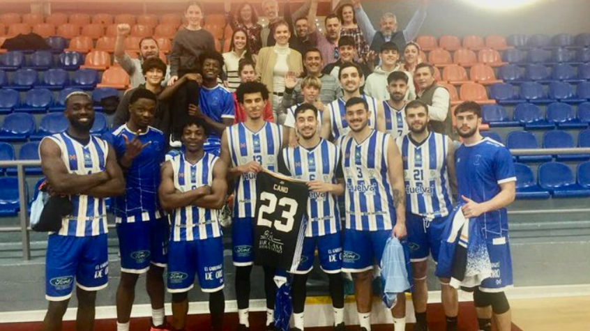 Sufrido triunfo del Huelva Comercio (74-75) y plácido del Ciudad de Huelva (112-51)
