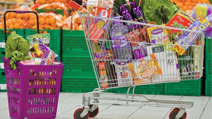Jesús Amador propondrá al Ayuntamiento la creación de una red de supermercados públicos en la capital