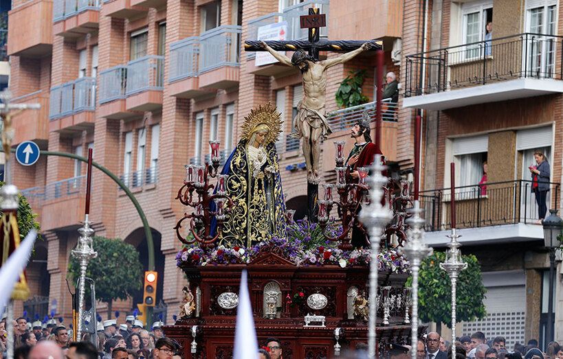 .....Lunes Santo en Huelva: El camino más largo, el del Perdón