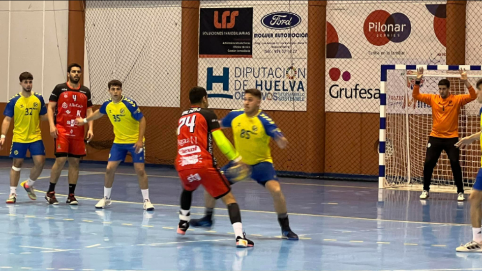En Granada se esfumó el sueño del ascenso del PAN Moguer (30-18)