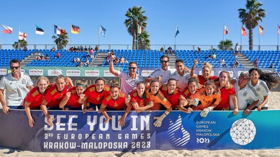 Cristina Domínguez y María Romero, convocadas por la Selección
