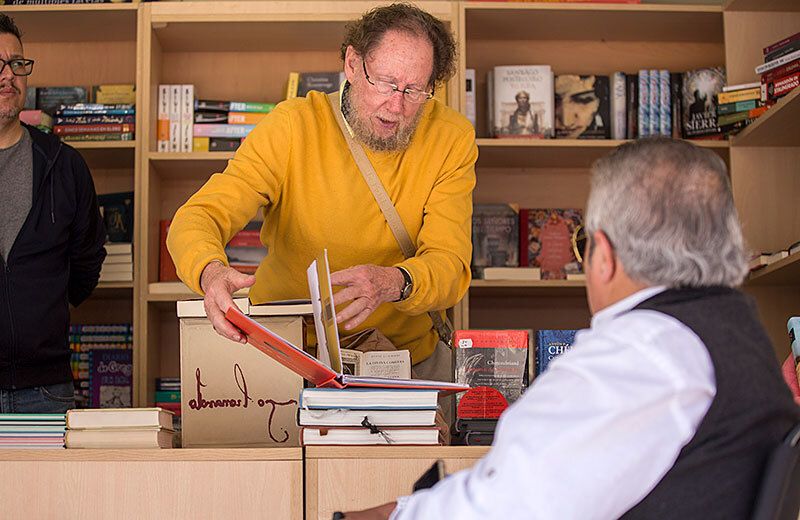 Juan Carlos de Lara lleva ‘El balcón de las golondrinas’ de Bécquer a la Feria del Libro