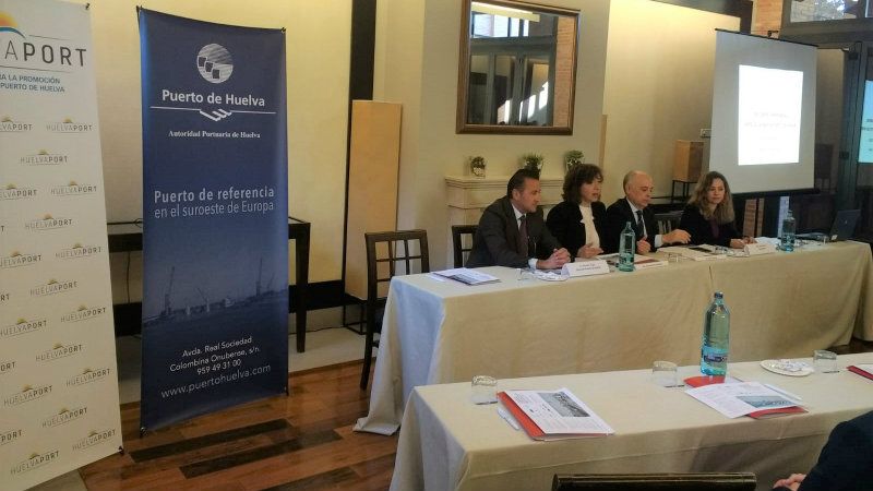 HuelvaPort promociona en Alcázar de San Juan la conectividad ferroviaria del Puerto de Huelva