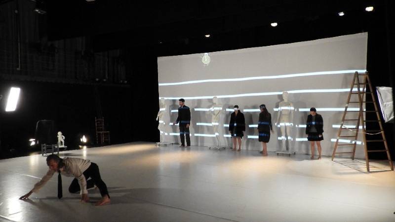 La Compañía de danza de Fernando Hurtado deleita a Huelva con ‘37Guernica17’
