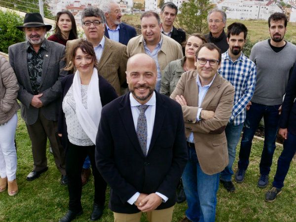 Mesa de la Ría presenta su lista con un grupo de personas 'potente' y 'dispuestas a transformar Huelva'