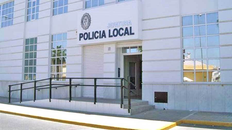 Expedientan a los policías de Lepe investigados en la causa por presunta malversación