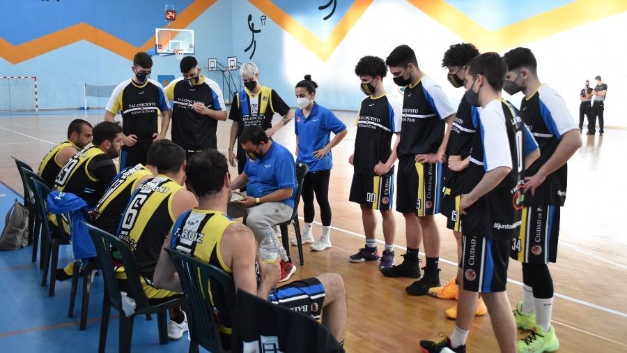 El Ciudad de Palos gana el duelo directo al Écija (65-57)