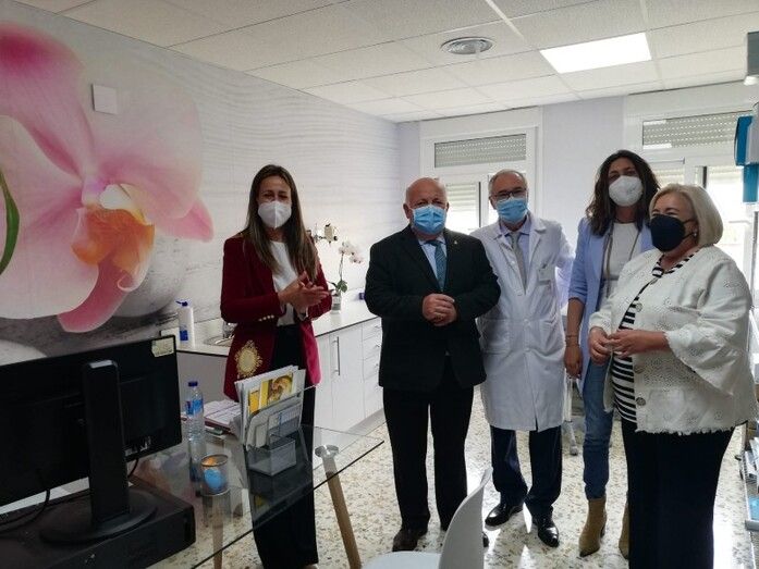 Jesús Aguirre inaugura el nuevo centro de salud de Gibraleón y visita las obras del Hospital de Riotinto