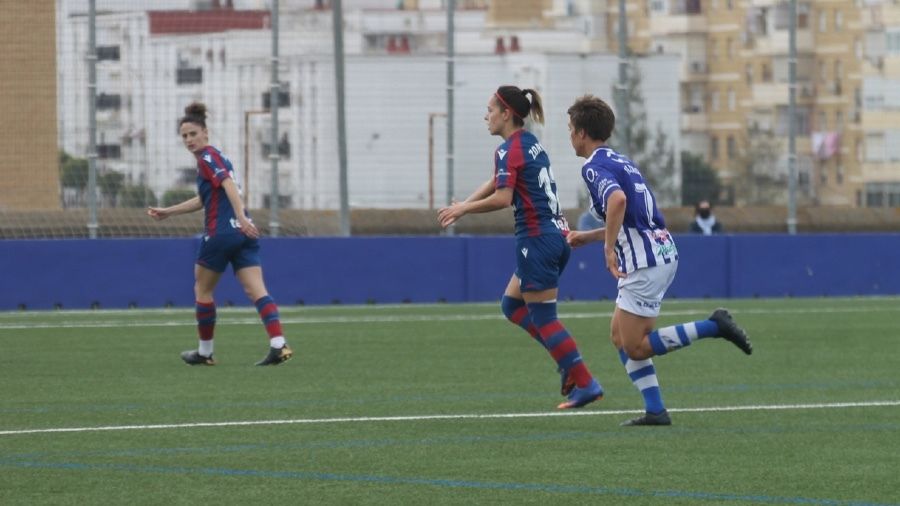 El Sporting retoma el pulso a la Liga ante el Levante