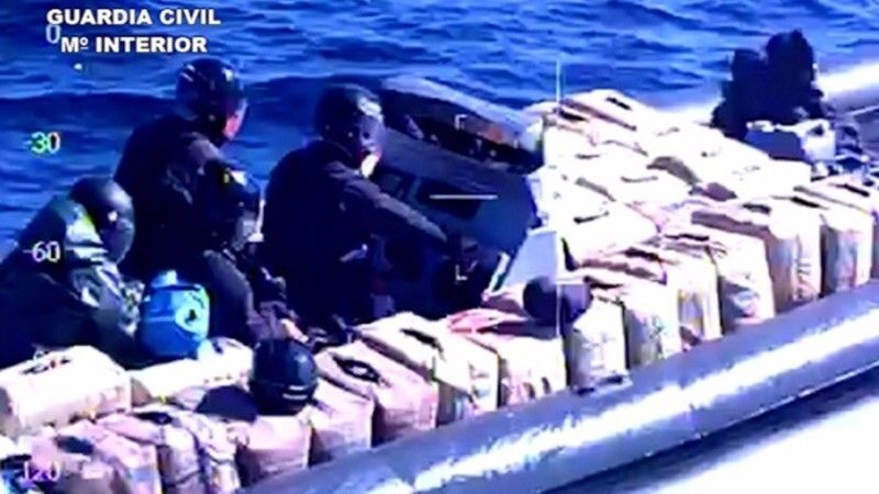 Incautan 1.170 kilos de hachís en Matalascañas tras desmantelar una red que realizaba alijos por todas las costas de Andalucía
