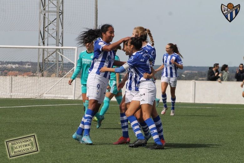 Una sensacional Anita Marcos fulmina al Real Madrid (3-1)