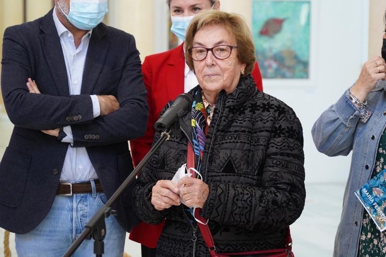 María Ferrera descubre en Moguer la magia del fondo del mar con su nueva exposición
