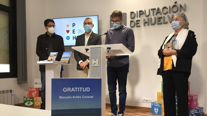 'Gratitud', el libro que recoge la experiencia y sentimientos de una enferma de cáncer