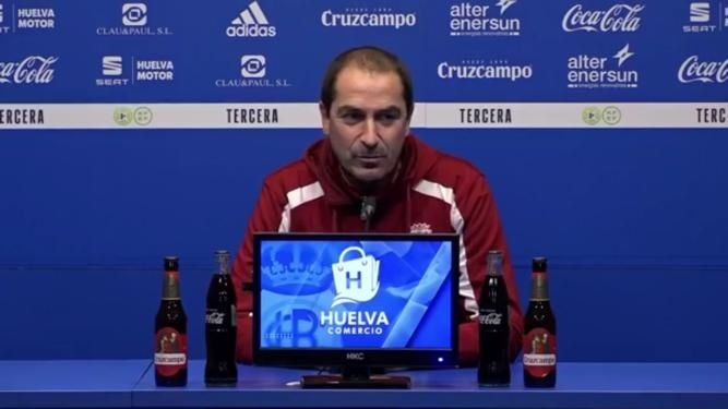 Diego Caro: “Nos ha faltado el último pase para cerrar el partido”