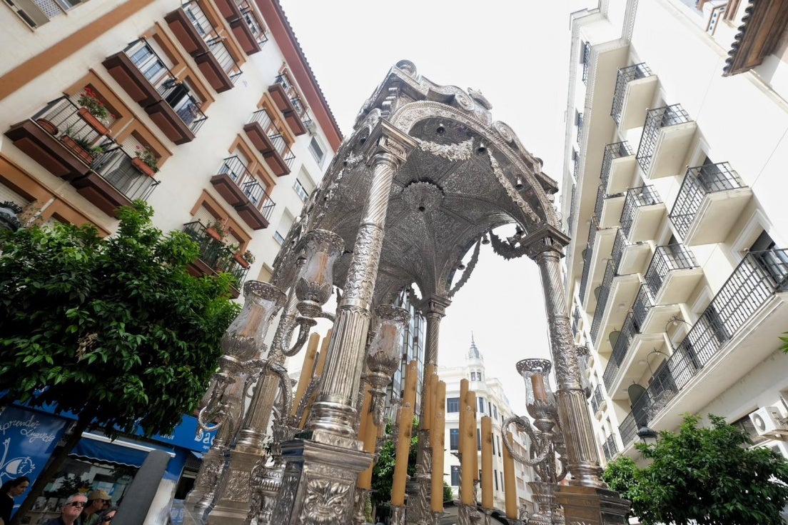 Regresa restaurada la carreta del simpecado de la Hermandad del Rocío de Huelva