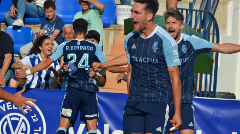 Casta y suerte para arreglar otra tarde bastante gris (1-2)