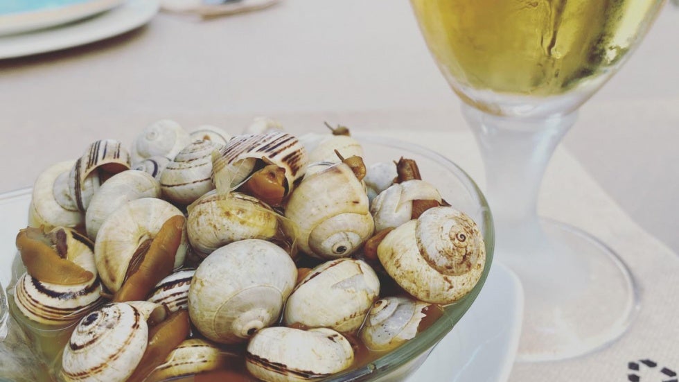 En estos bares de Huelva ya se puede degustar la tapa de caracoles