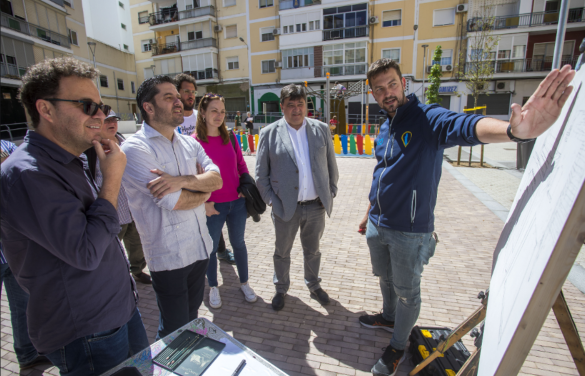 ‘Huelva son sus Barrios’ llega a Las Colonias y estrena un concurso de pintura infantil