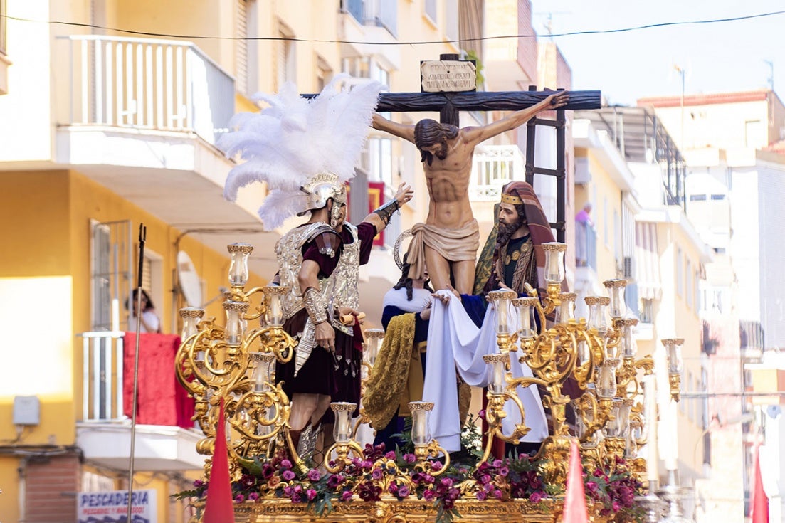 Pasión y Muerte de Viernes Santo a la espera de la Resurrección