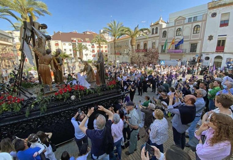 Dónde ver las hermandades del Viernes Santo en Huelva