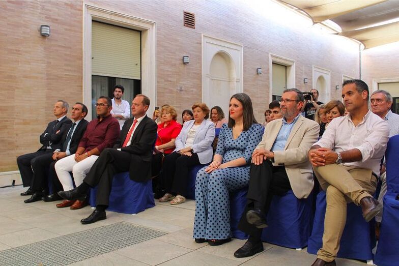 Raquel Rendón recoge el Premio Huelva de Periodismo