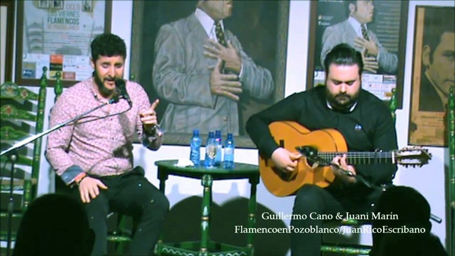 Guillermo Cano al cante y 'El Juani' al toque en la Tertulia de las Colonias