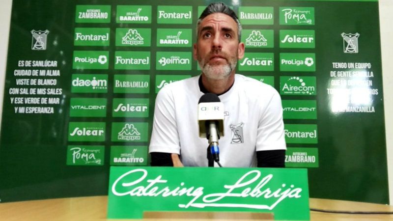 Abel Gómez: 'El Recre no va líder por casualidad pero no tengo dudas de que le plantaremos cara'
