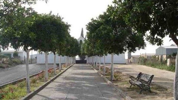 El Cementerio Municipal de Hinojos reabre este lunes con un horario limitado