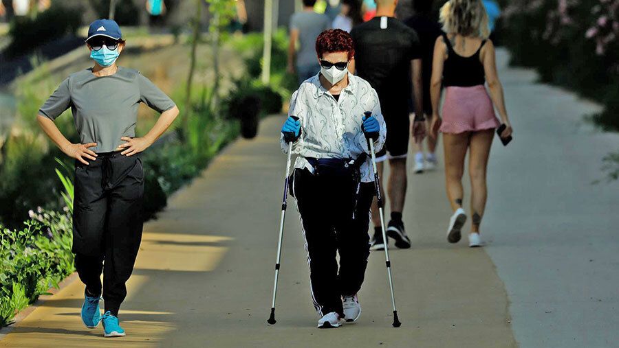 España registra 276 muertos por Covid-19 en 24 horas, 5 menos que ayer, y alcanza 25.100 fallecidos