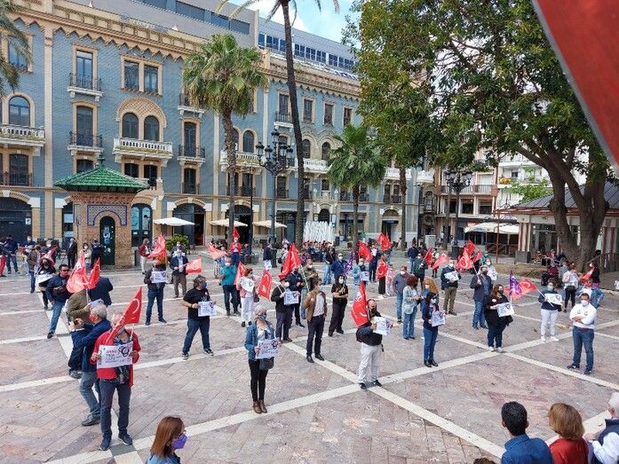 “Ahora Toca Cumplir. Un país en deuda con su gente trabajadora”, lema en el 1º de Mayo