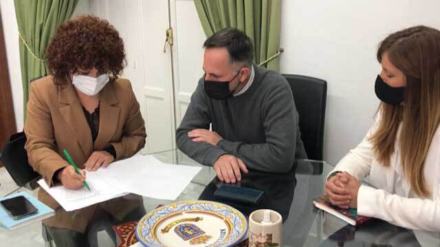 Limón trata con alcaldes serranos asuntos como el despoblamiento o la dinamización turística