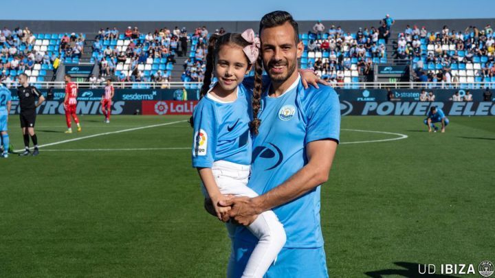 Manu Molina, en la agenda de varios clubes punteros de Segunda División tras su buen papel con el Ibiza