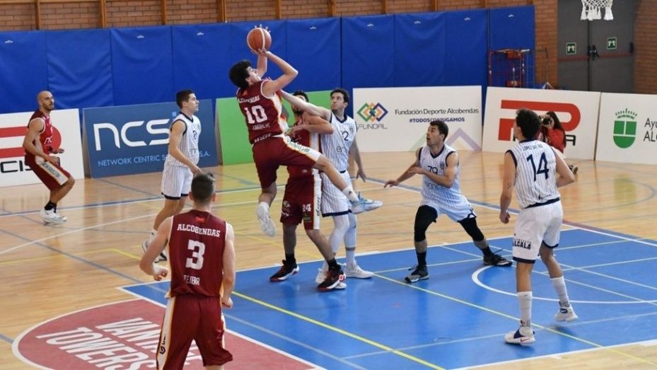¿Qué piensan sobre el Ciudad de Huelva los entrenadores de sus tres rivales en la Fase de Ascenso a LEB Plata?