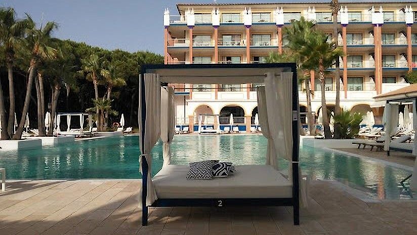 El chollo del verano vuelve al Hotel Tui Blue de Isla Cristina: un sueldo de 2.000 euros mensuales más todos los gastos pagados