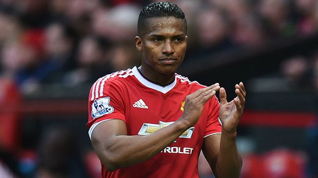 Luis Antonio Valencia ficha por el Liga de Quito y Ricky Vaca por el L'Entregu