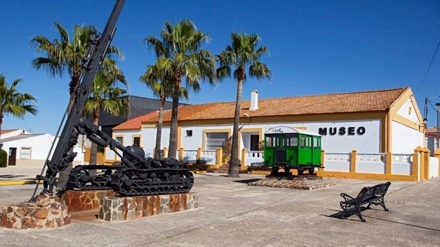 Tharsis y La Redondela critican que la Junta les deje fuera del plan de empleo