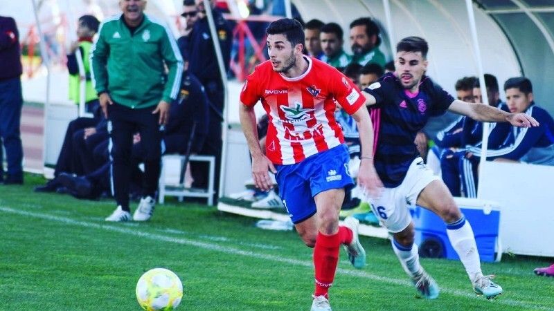 El extremo zurdo Jesús Sillero, tercera incorporación del Recre 2020/21