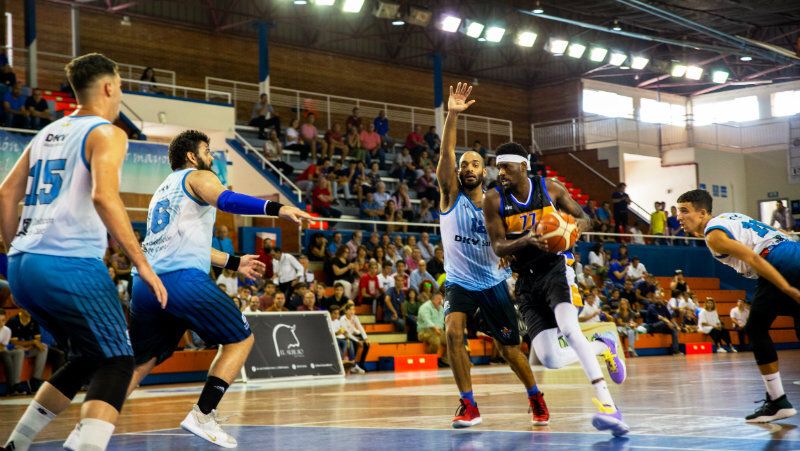 La FEB deja fuera del ascenso a LEB Plata al Huelva Enrique Benítez, que se queda como primer reserva