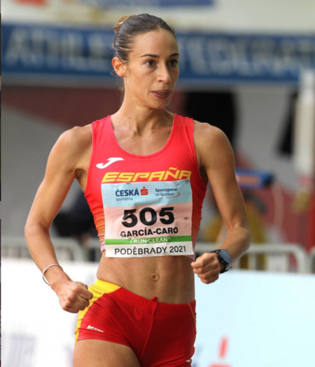 Laura García-Caro llegó hasta el kilómetro 12 del GP Cantones